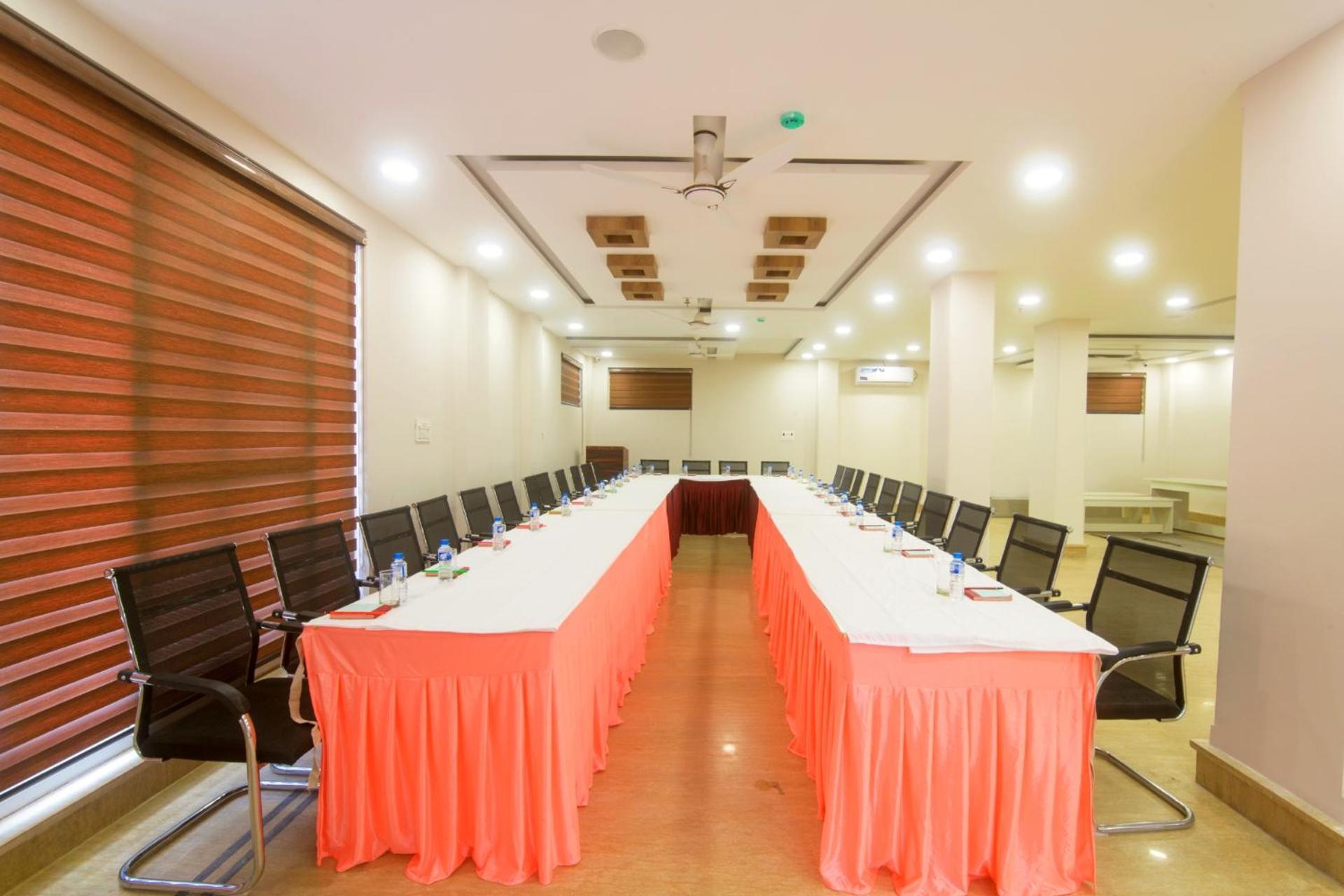 Shivaay Morex- A Vegetarian Hotel Dharamshala Luaran gambar