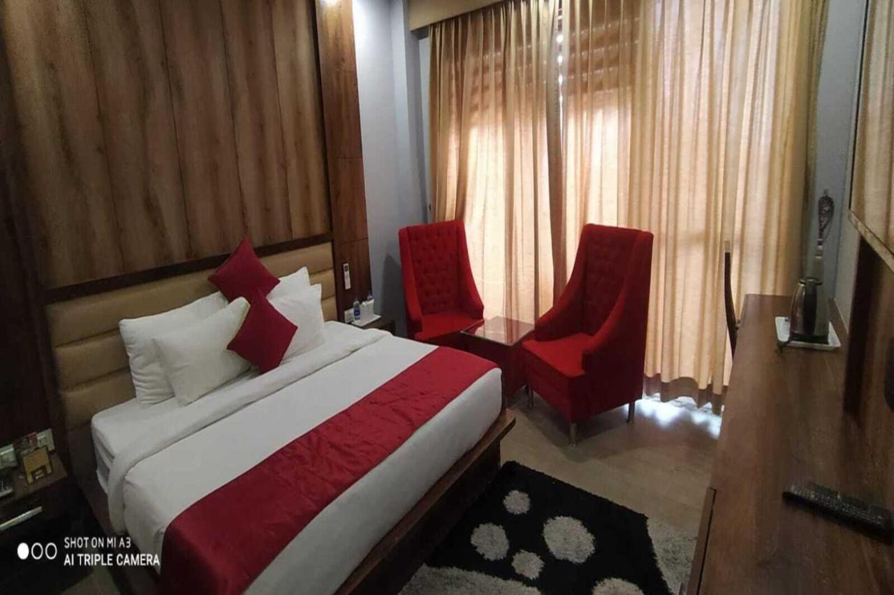 Shivaay Morex- A Vegetarian Hotel Dharamshala Luaran gambar